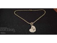 Brățară cu urare de noroc și litera L metal