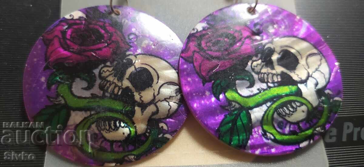 Mother-of-pearl earrings, painted with price 1.59 BGN | € 0.81