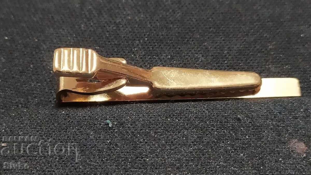 Livrarea Ac de cravată Livrarea Ac de cravată