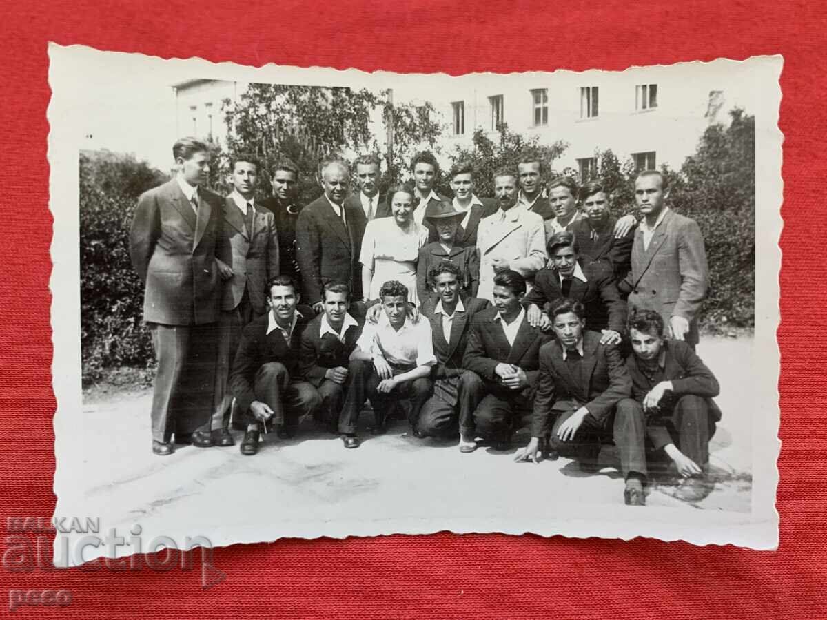 Ivan Undzhiev Old Photo with price 30.00 BGN | € 15.34 Ivan Undzhiev Old Photo with price 30.00 BGN | € 15.34