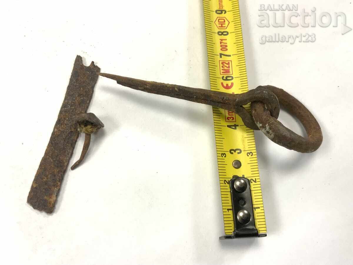 Delivery of Old forged nails, iron ring Delivery of Old forged nails, iron ring