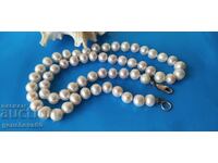 Wonderful antique necklace made of natural large white pearls