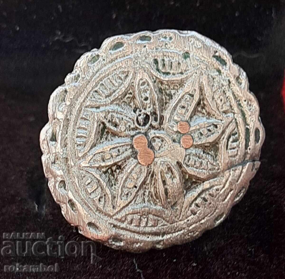 Auction Antique Revival Ring Auction Antique Revival Ring