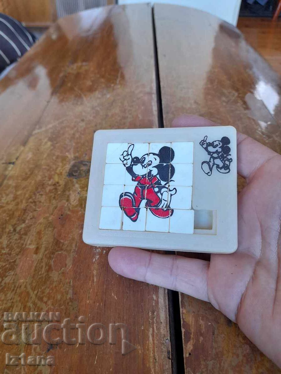 Old tile for laying, arranging with price 27.00 BGN | € 13.80