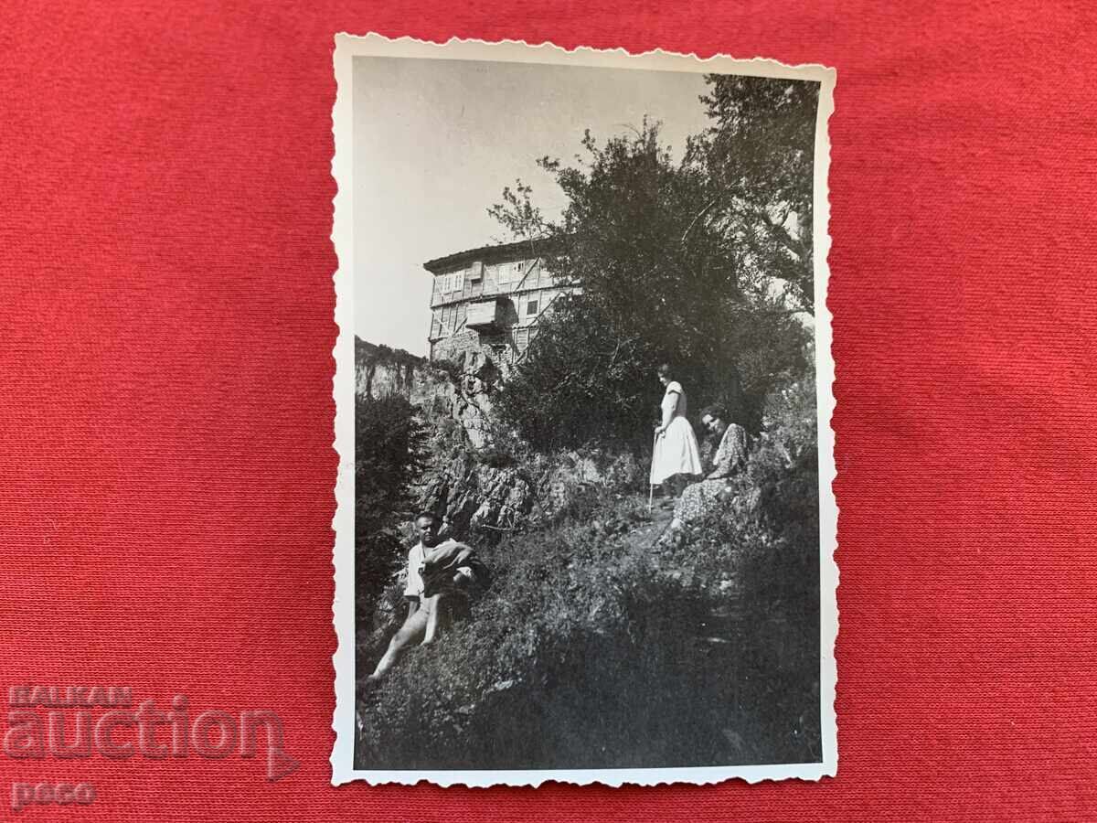 Ivan Undzhiev and his wife Lyuba Undzhieva, old photo
