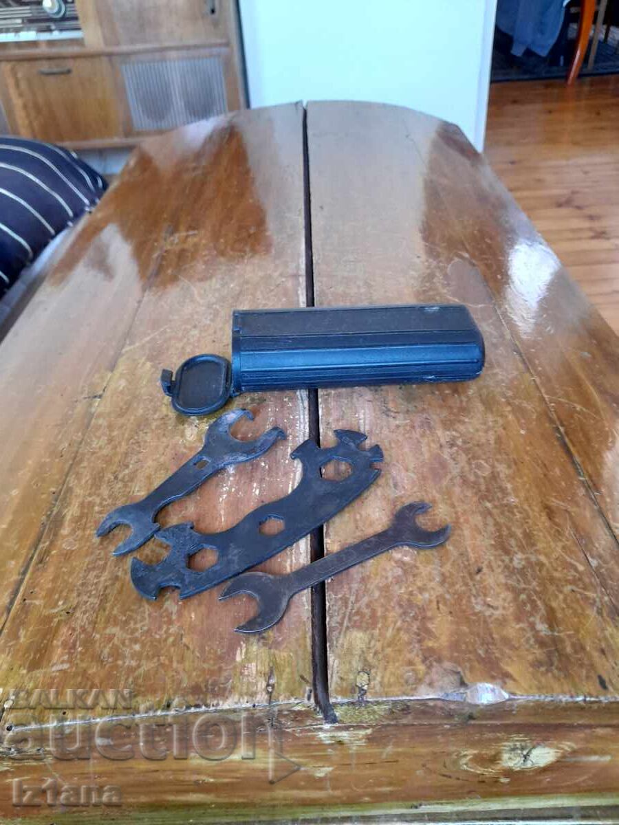 Licitație Geantă veche pentru biciclete, bicicletă balcanică