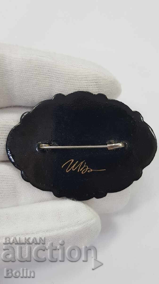 Hand-painted Russian brooch - 20th century with price 90.00 BGN | € 46.02