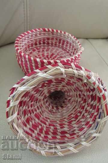 Delivery of Hand-knitted decorative basket with raffia lid, Ethiopia