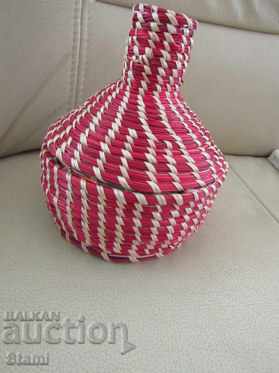 Hand-knitted decorative basket with raffia lid, Ethiopia - 6