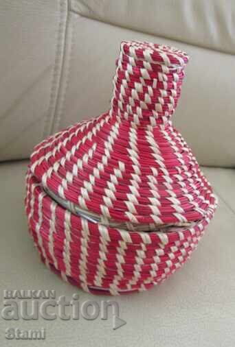 Hand-knitted decorative basket with raffia lid, Ethiopia