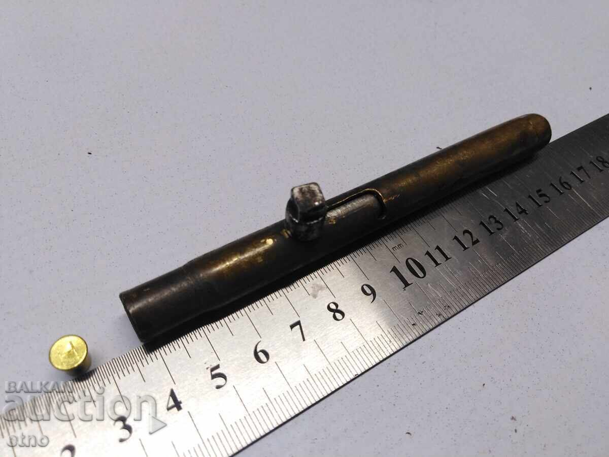 ГЪРМЯЛНИК,КУЧЕГОН С ЛОВНИ КАПСИ,ПИСТОЛЕТ,ОСА с цена 95.00 лв. | € 48.57