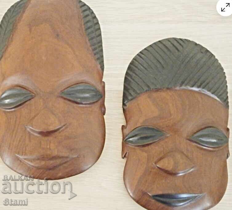 Σετ από δύο μάσκες - άνδρας και γυναίκα από τικ, Ζάμπια με τιμή 185.00 BGN | € 94.59