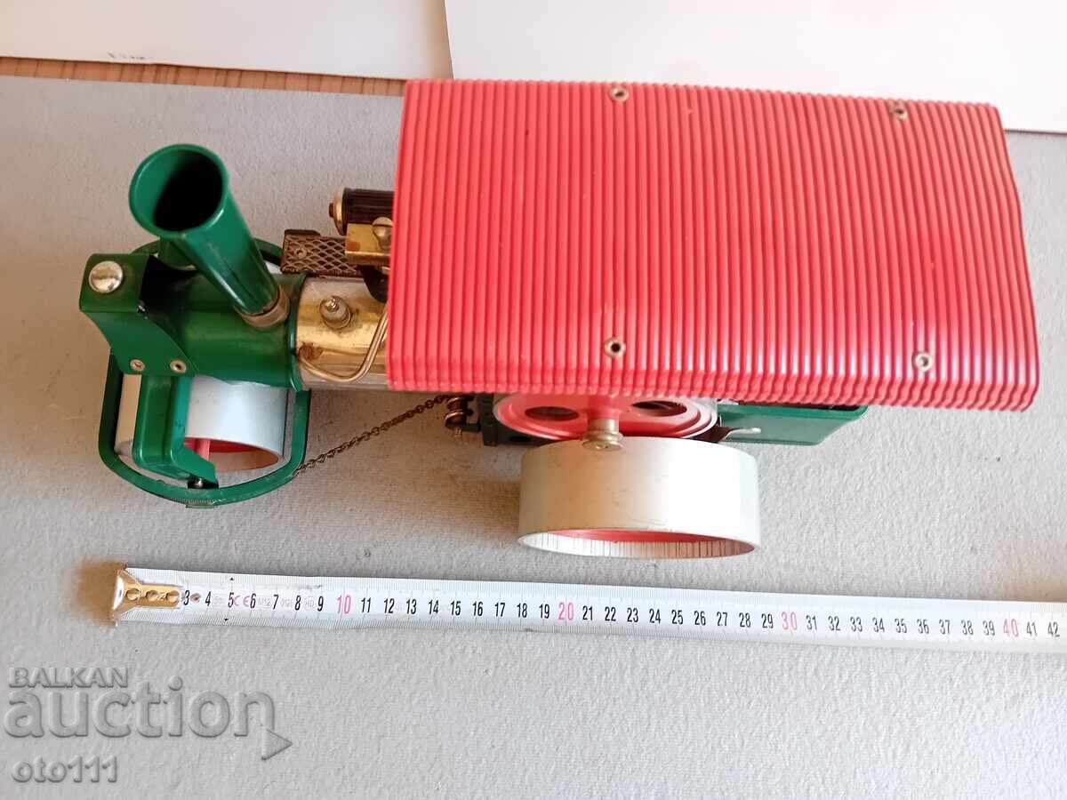Delivery of OLD TOY STEAM ROLLER - GERMANY