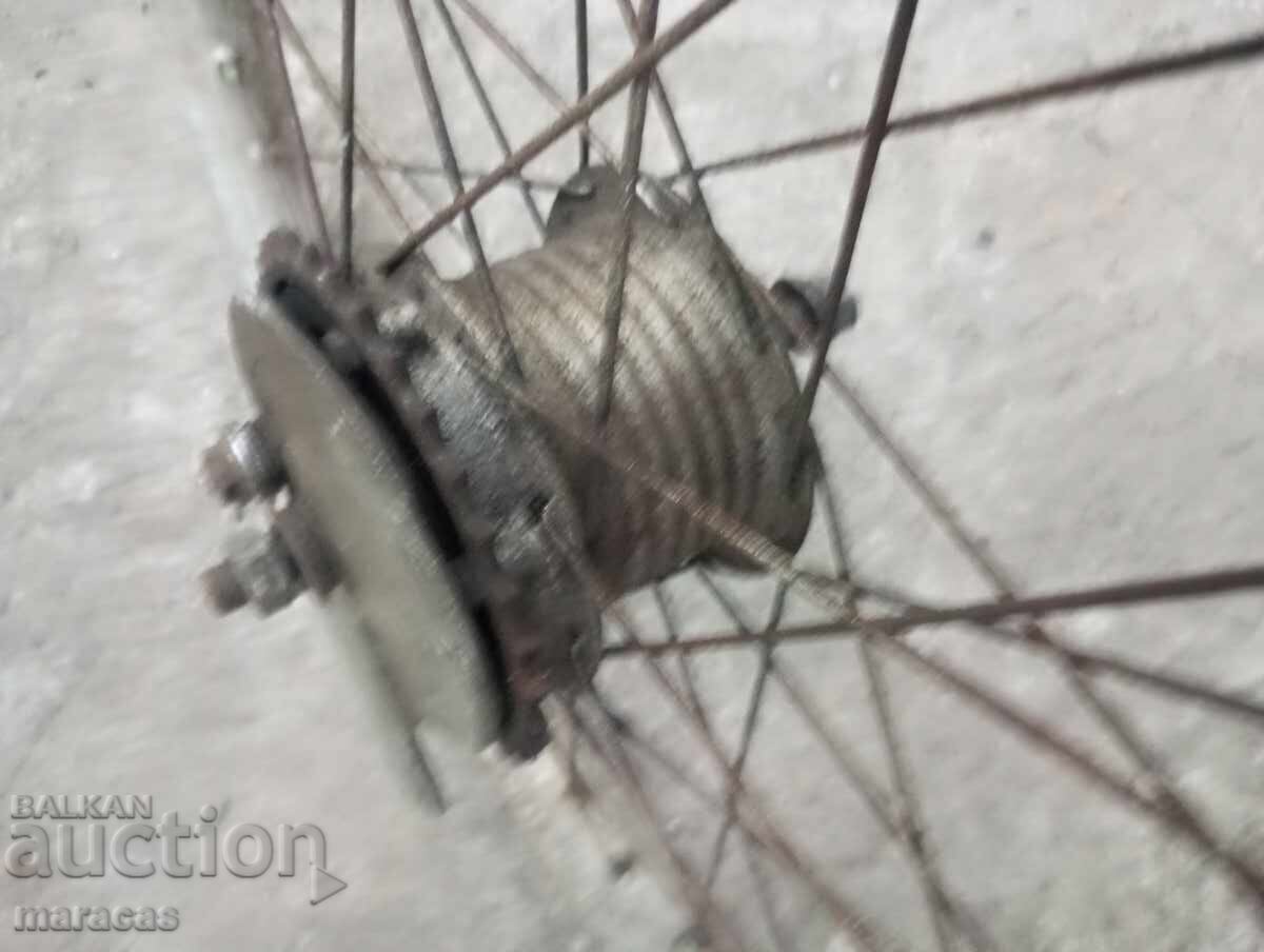 Παλιό καπάκι από μοτοσυκλέτα με τιμή € 14.83 | 29.00 BGN