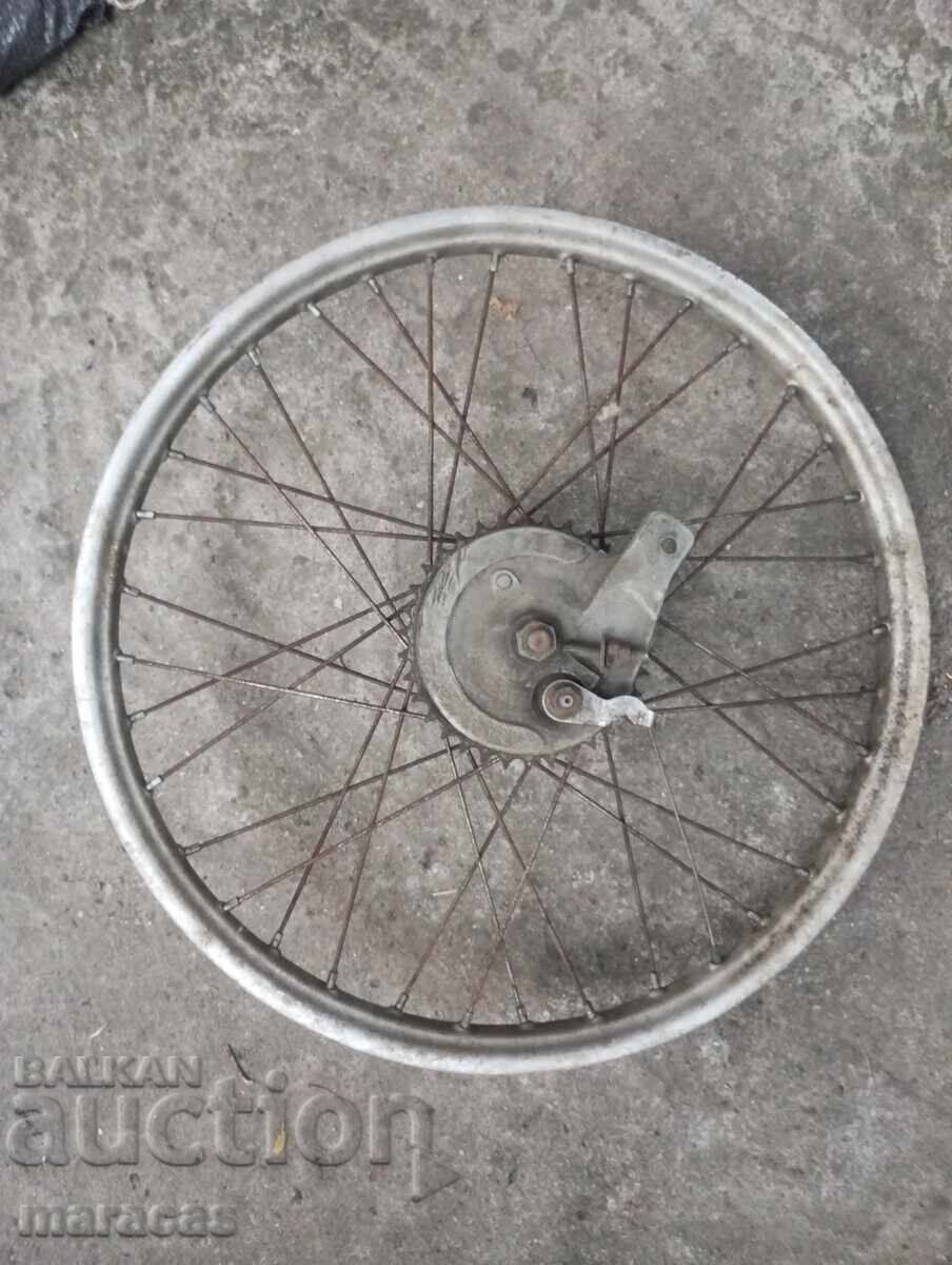 Παλιό καπάκι από μοτοσυκλέτα Παλιό καπάκι από μοτοσυκλέτα