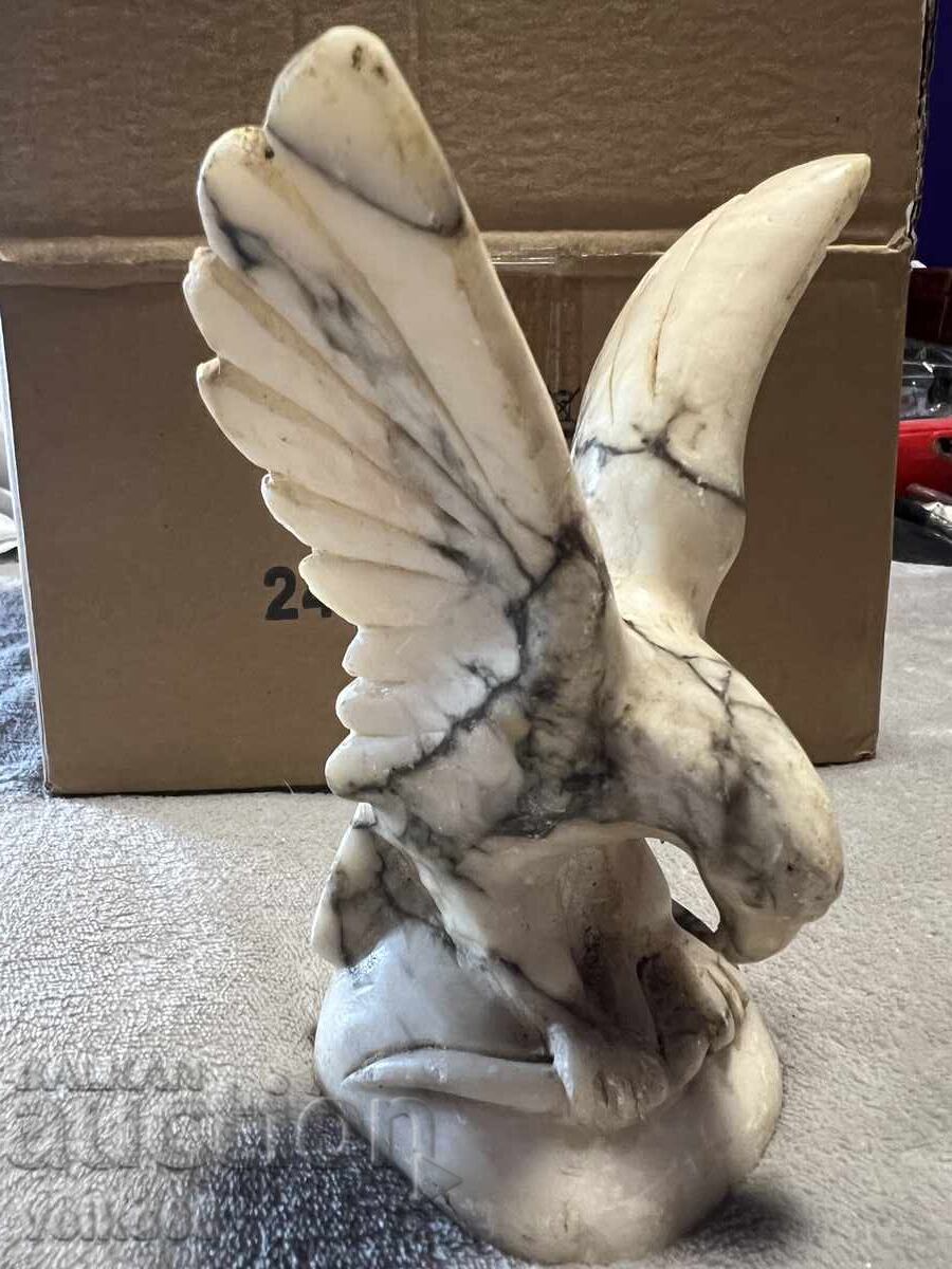 Δημοπρασία Μαρμάρινο αγαλματίδιο αετού