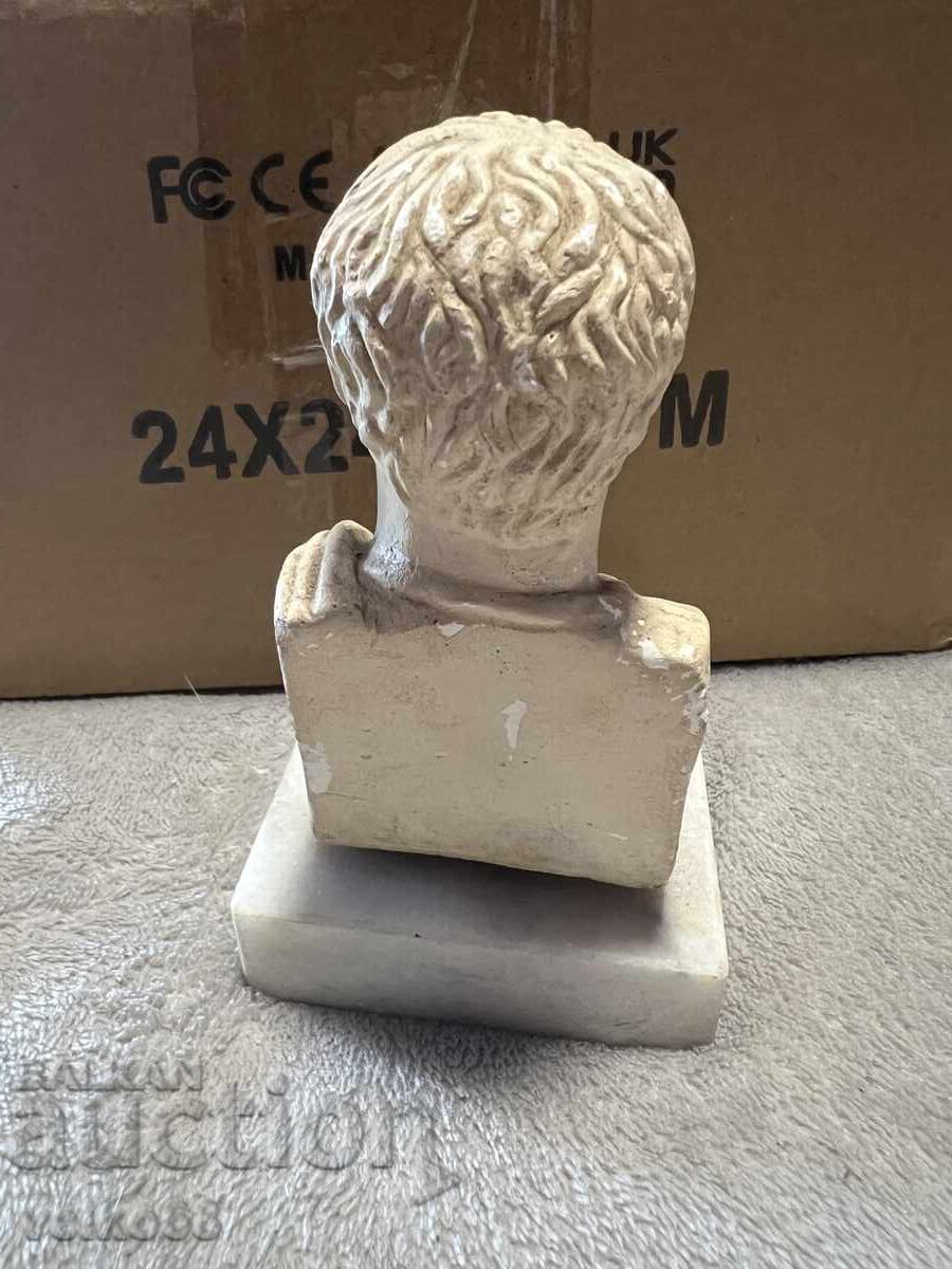 Φιγούρα του ΑΡΙΣΤΟΤΕΛΗ με τιμή 60.00 BGN | € 30.68