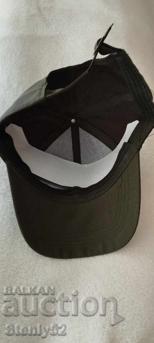 Delivery of Chinese hat with 4 badges