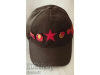 Китайска шапка с 4 бр.значки