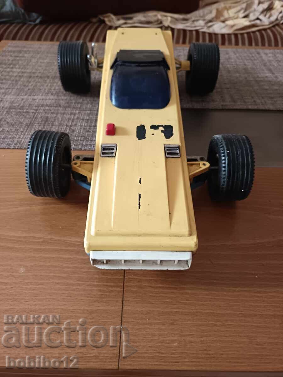 Δημοπρασία Παλιό καροτσάκι σοσιαλισμού