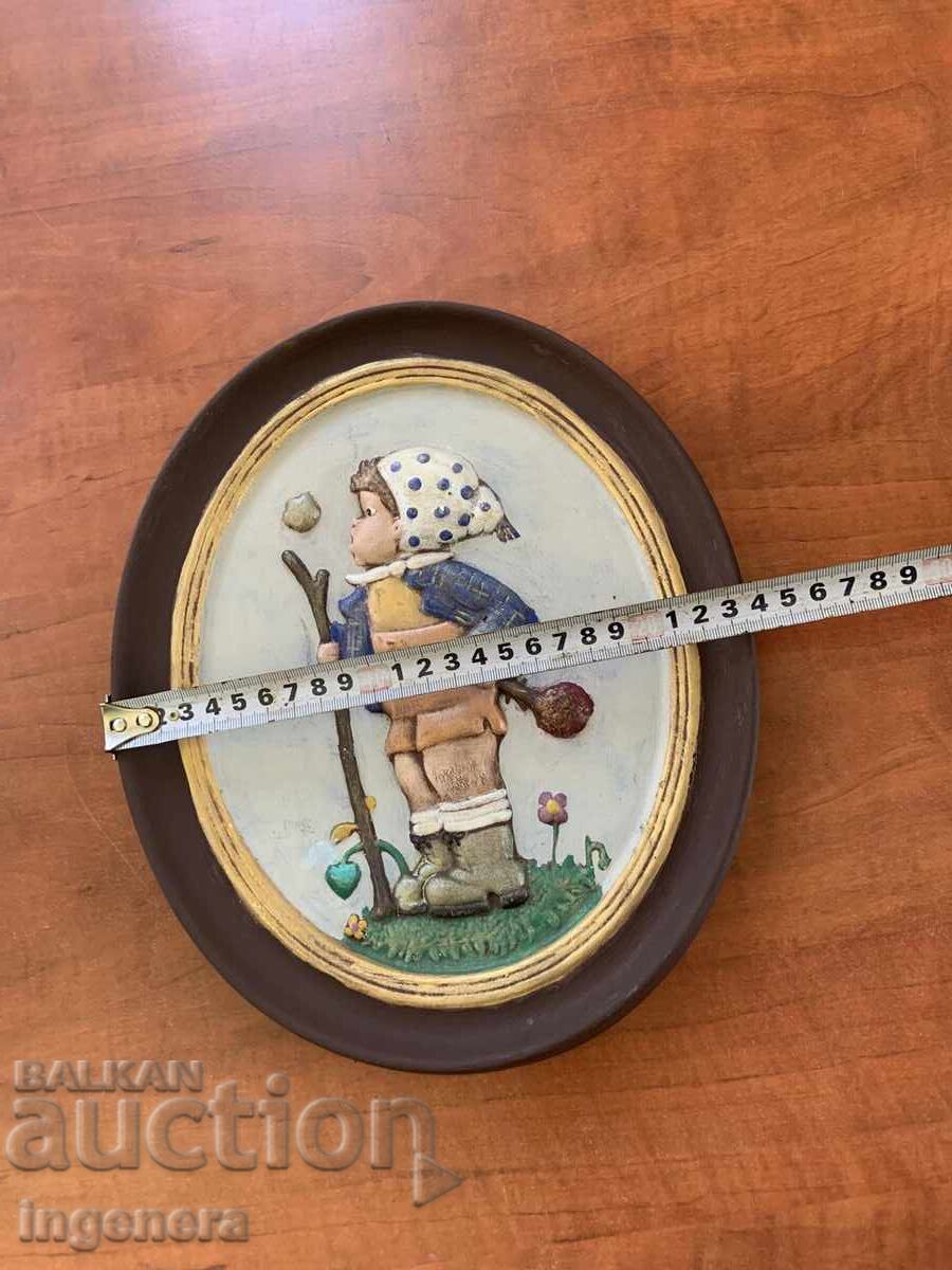 Livrarea FIGURĂ PANOU CERAMICĂ ALBĂ DIN ANII '70 RELIEF