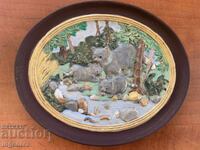 ПАНО ФИГУРА БЯЛА КЕРАМИКА ОТ 70-ТЕ НА МИНАЛИЯ ВЕК РЕЛЕФ