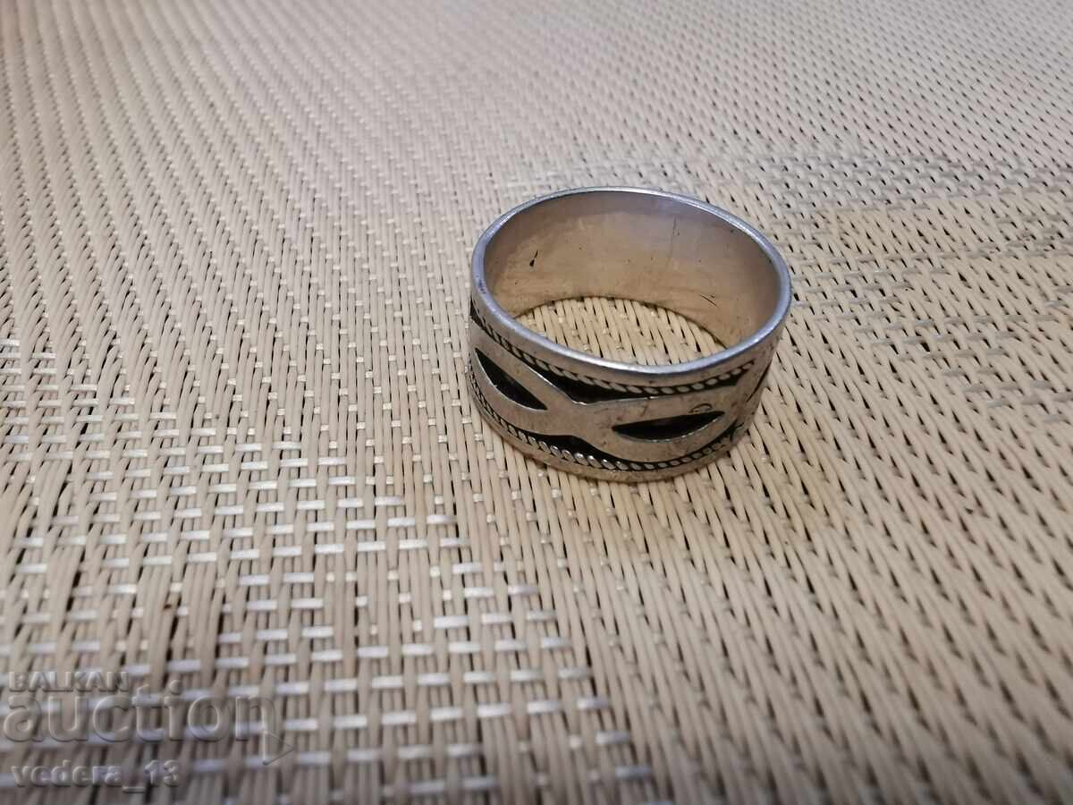 ΑΣΗΜΕΝΙΟ ΔΑΧΤΥΛΙΔΙ