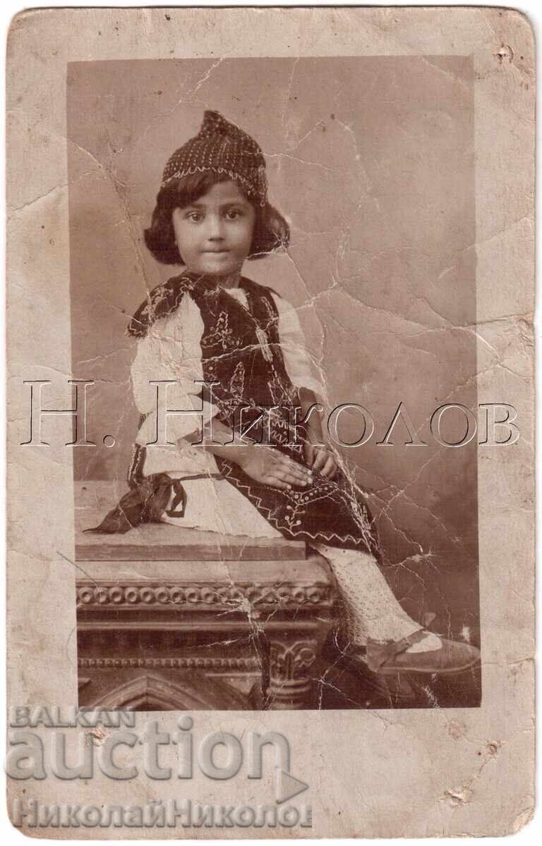 СТАРА СНИМКА МОМИЧЕ В НАРОДНА НОСИЯ Е125 СТАРА СНИМКА МОМИЧЕ В НАРОДНА НОСИЯ Е125