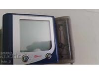 APARAT AUTOMAT PENTRU MĂSURAREA TENSIUNII ARTERIALE