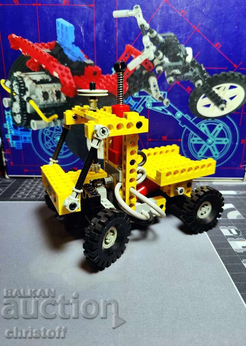 Lego 8040 Universal Building Set με τιμή 50.00 BGN | € 25.56