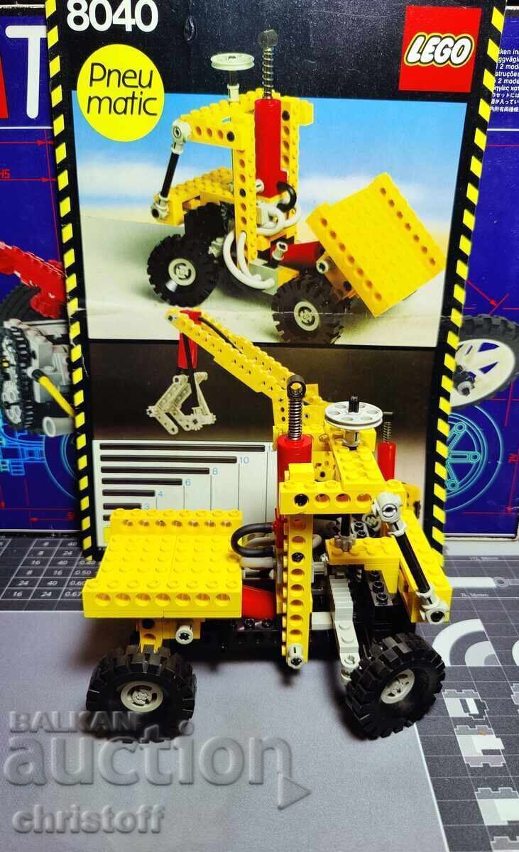Lego 8040 Universal Building Set