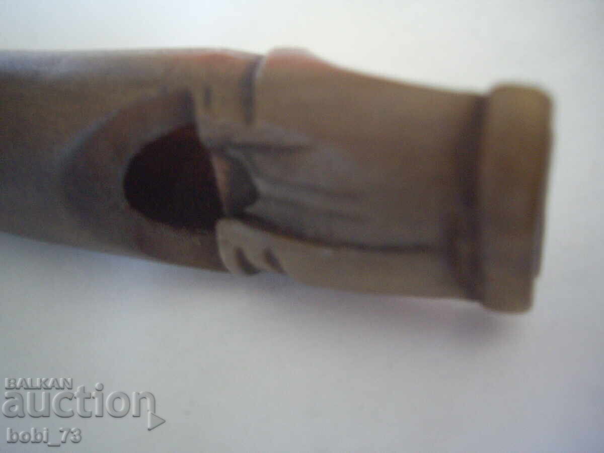 Licitație Fluier din os, foarte vechi Licitație Fluier din os, foarte vechi