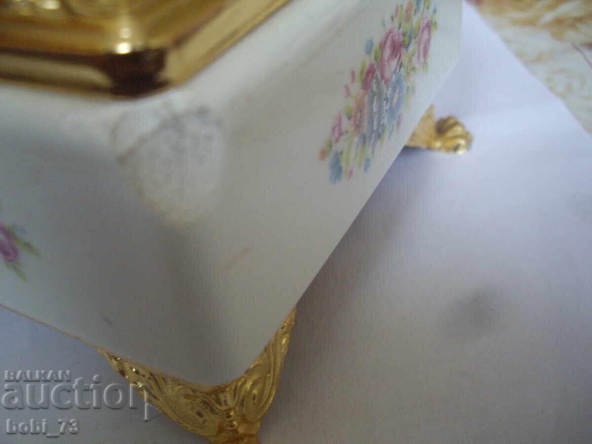 Παλιό Κεραμικό Κουτί για γυναικεία αξεσουάρ με λατέρνα - 5