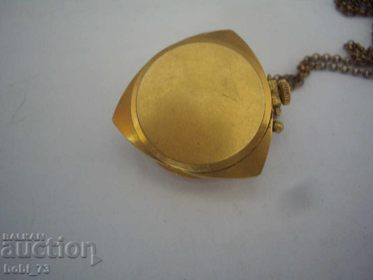 Livrarea Ceas rusesc de damă, placat cu aur, de gât Livrarea Ceas rusesc de damă, placat cu aur, de gât