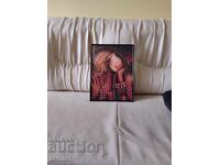 Vând goblen cu diamante aranjate