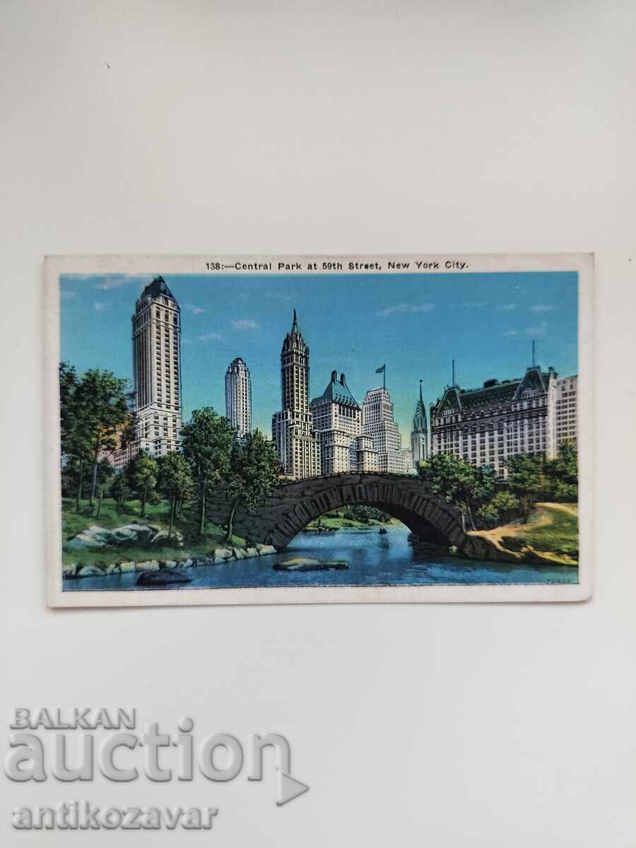Стара пощенска картичка на Сентрал Парк, 59-та улица, 1935г. Стара пощенска картичка на Сентрал Парк, 59-та улица, 1935г.
