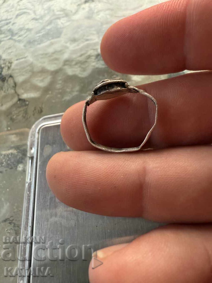 Delivery of Old silver ring with a stone Delivery of Old silver ring with a stone