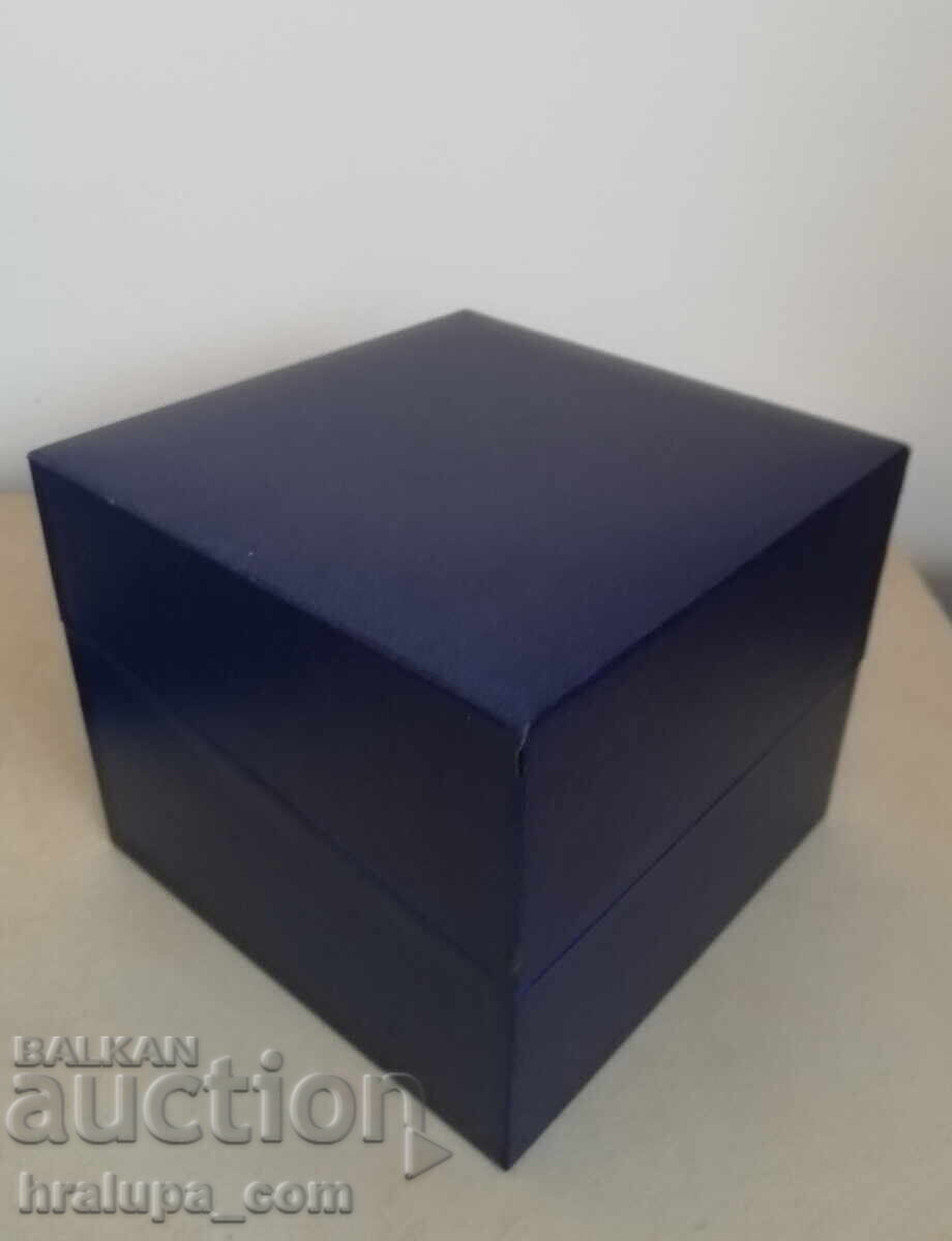 Delivery of Festina watch box Delivery of Festina watch box