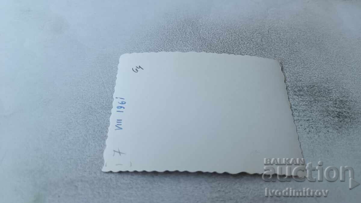 Снимка Момченце на плажа 1961 с цена 1.85 лв. | € 0.95