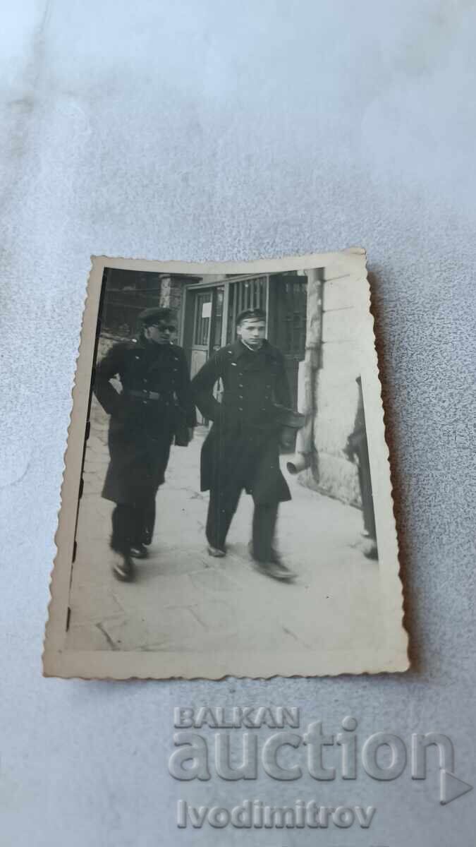 Φωτογραφία Σόφια Δύο νέοι σε βόλτα 1937 Φωτογραφία Σόφια Δύο νέοι σε βόλτα 1937