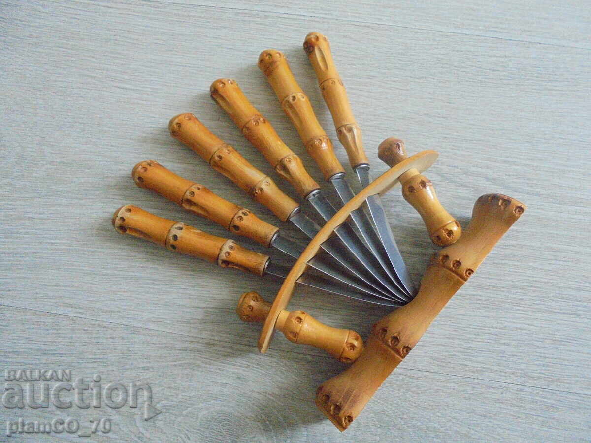 Set of FORON knives with bamboo handles and stand with price 30.00 BGN | € 15.34