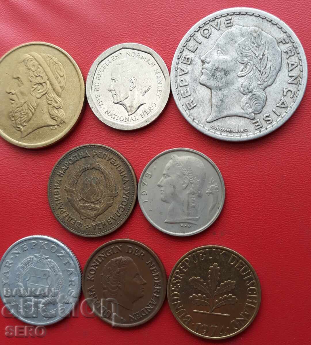 Mixed lot of 8 coins with price 1.00 BGN | € 0.51