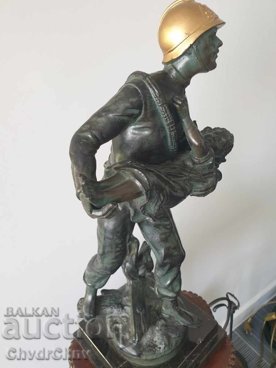 Old French bronze sculpture/figure of a fireman by Moreau with price 2500.00 BGN | € 1278.23 Old French bronze sculpture/figure of a fireman by Moreau with price 2500.00 BGN | € 1278.23