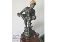 Veche sculptură/figură din bronz franceză a pompierului Moreau