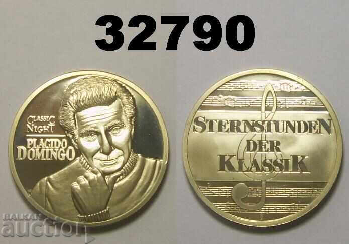 Momente de aur ale clasicii Plasido Domingo Medal