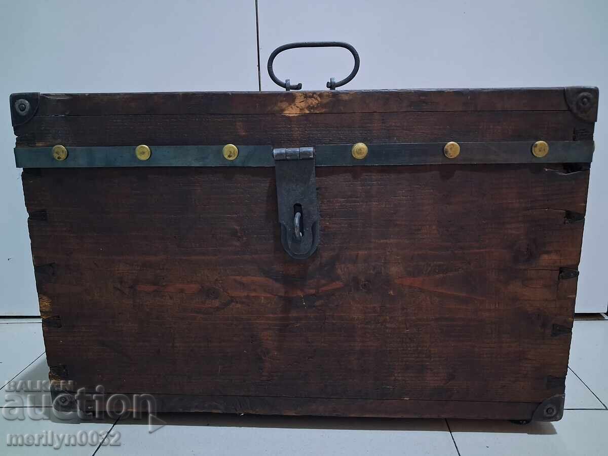 Κουτί σεντούκι