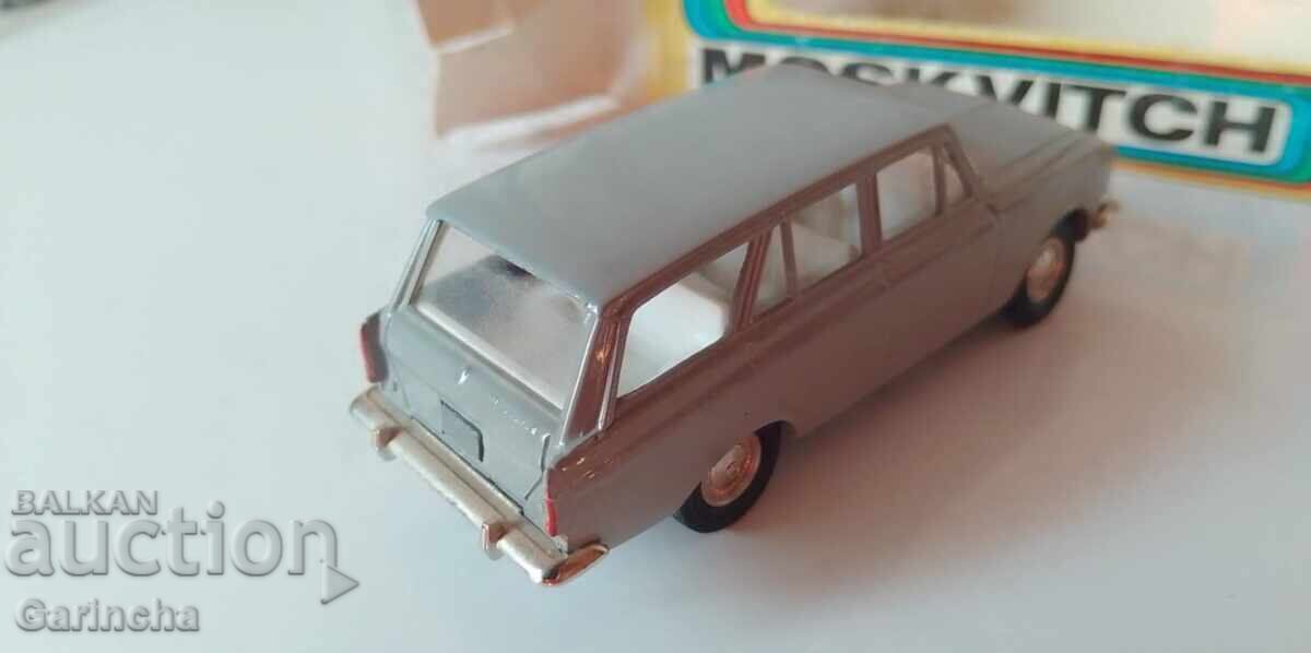 Доставка на Москвич 427 СССР 1/43