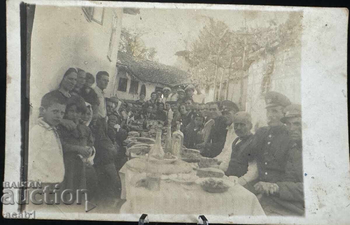 Εορταστική συγκέντρωση Σύναξη με τιμή 9.99 BGN | € 5.11