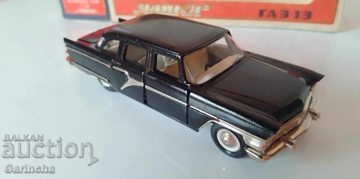 Auction  Chaika GAZ 13 - USSR 1/43