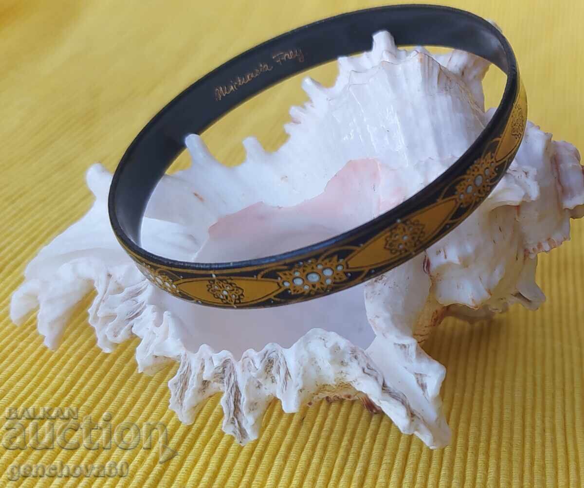 Αντίκα σμαλτωμένο βραχιόλι MICHAELA FREY